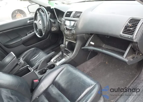 2004 Honda Accord 2.4 Ex from USA, damaged, VIN 1HGCM56804A132477